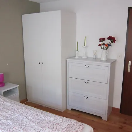 Lauber, Haus Wichje A, * زيرمات